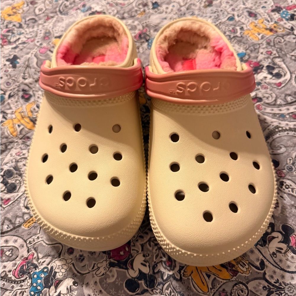 CROCS womens Beige and Pink Slippers